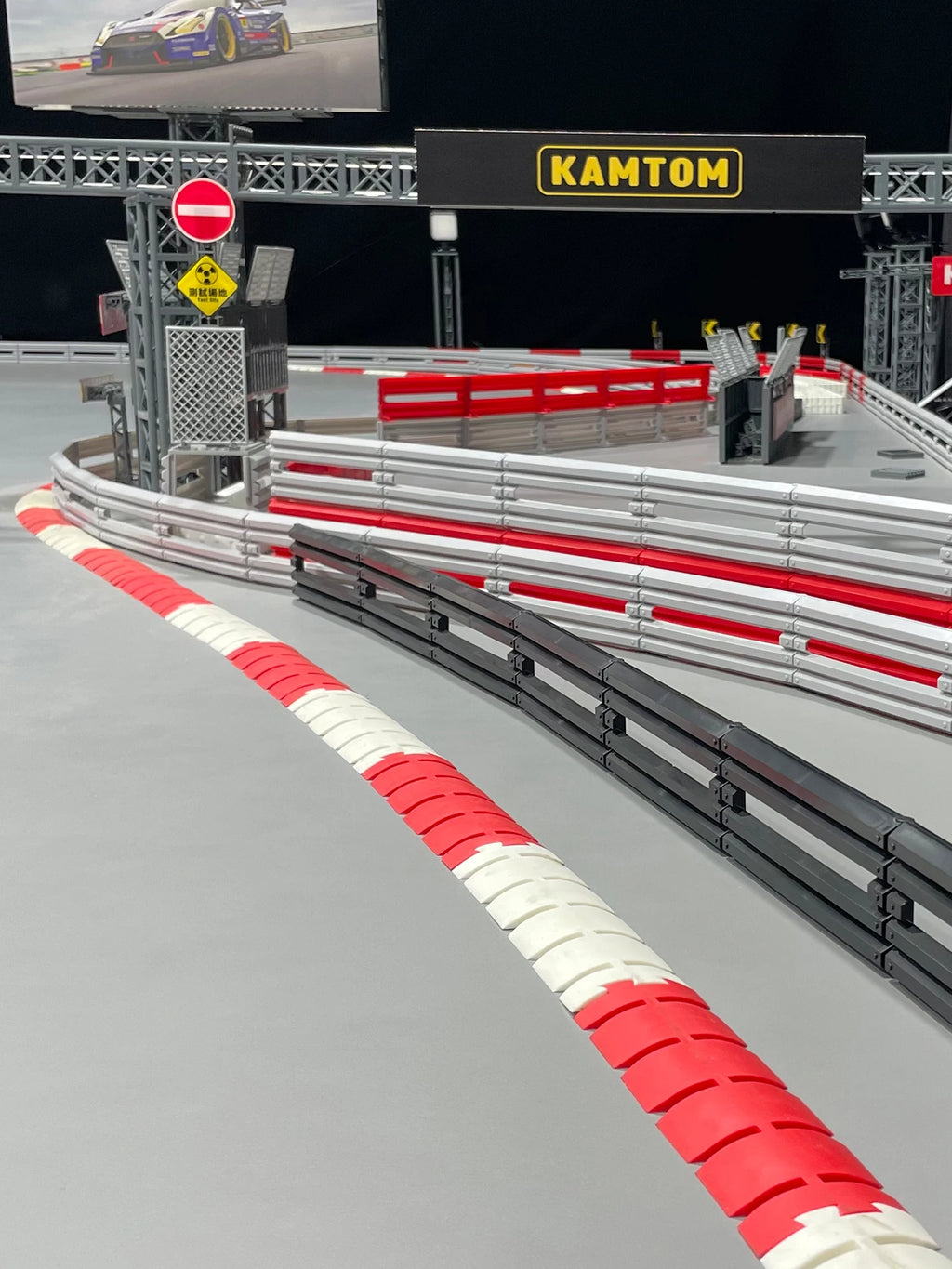 Road Barrier Drift Race track